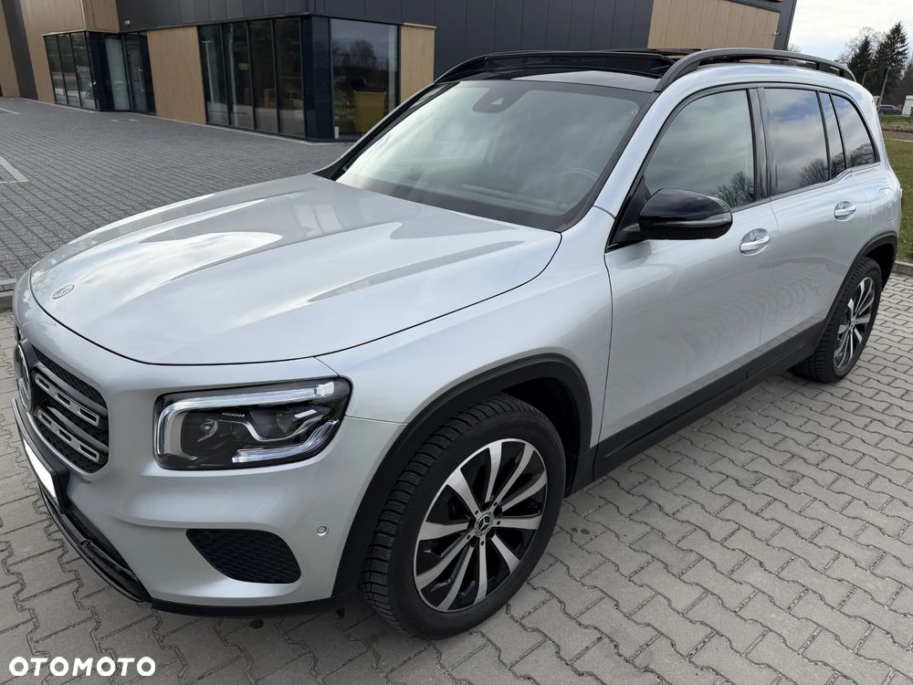 Mercedes-Benz GLB 200 Progressive 7G-DCT - 1