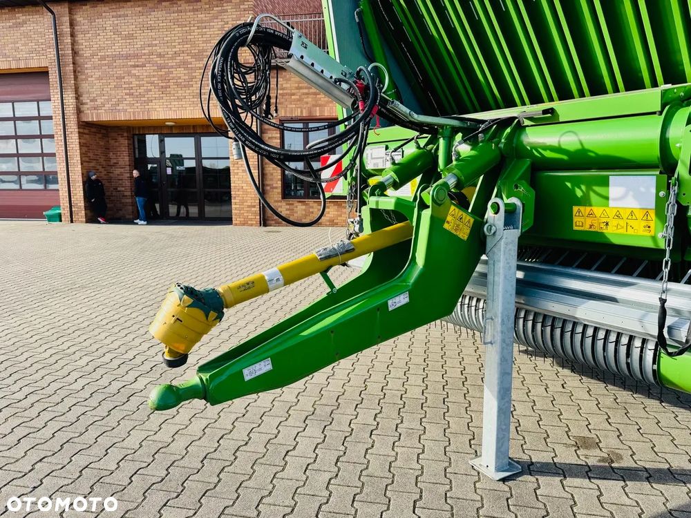 Bergmann Przyczepa samozbierająca Shuttle 470 K duża pojemność - 24