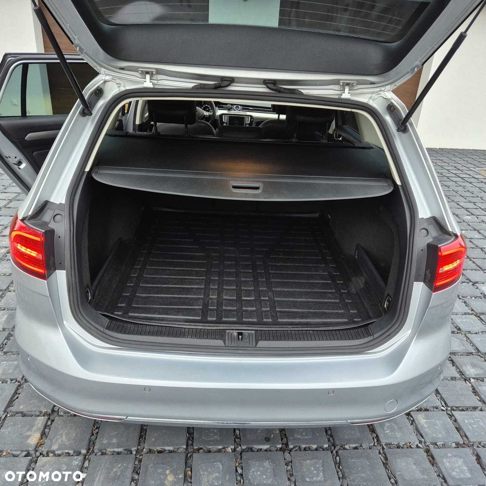 Volkswagen Passat - 7