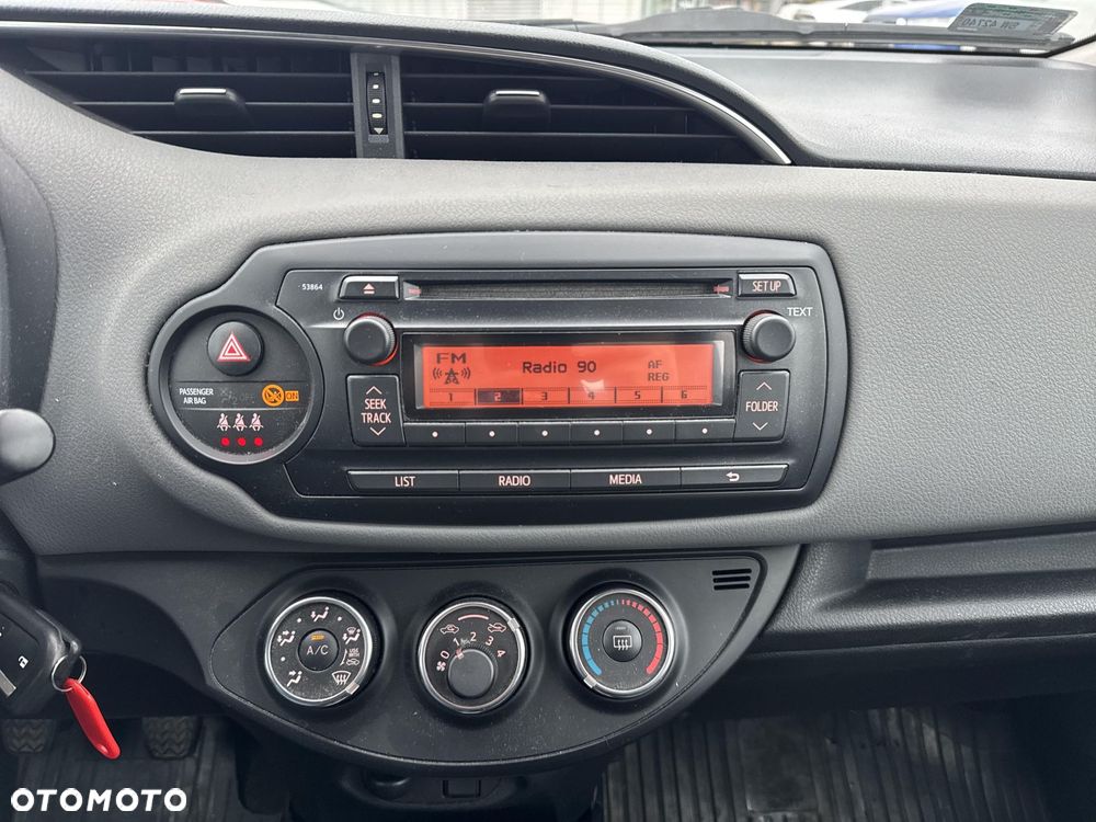 Toyota Yaris 1.0 Active EU6 - 14