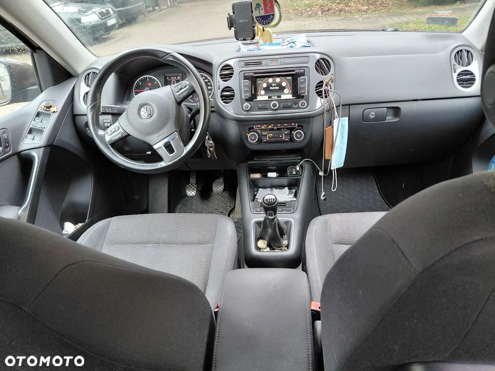 Volkswagen Tiguan 2.0 TDI Perfectline R-Style - 5