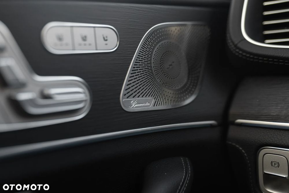 Mercedes-Benz GLS - 21