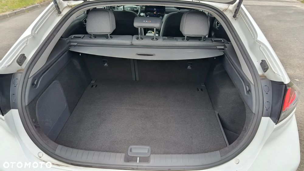 Hyundai IONIQ Advantage - 21