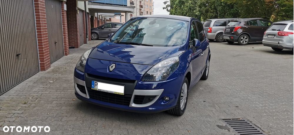 Renault Scenic 2.0 16V Privilege CVT - 7