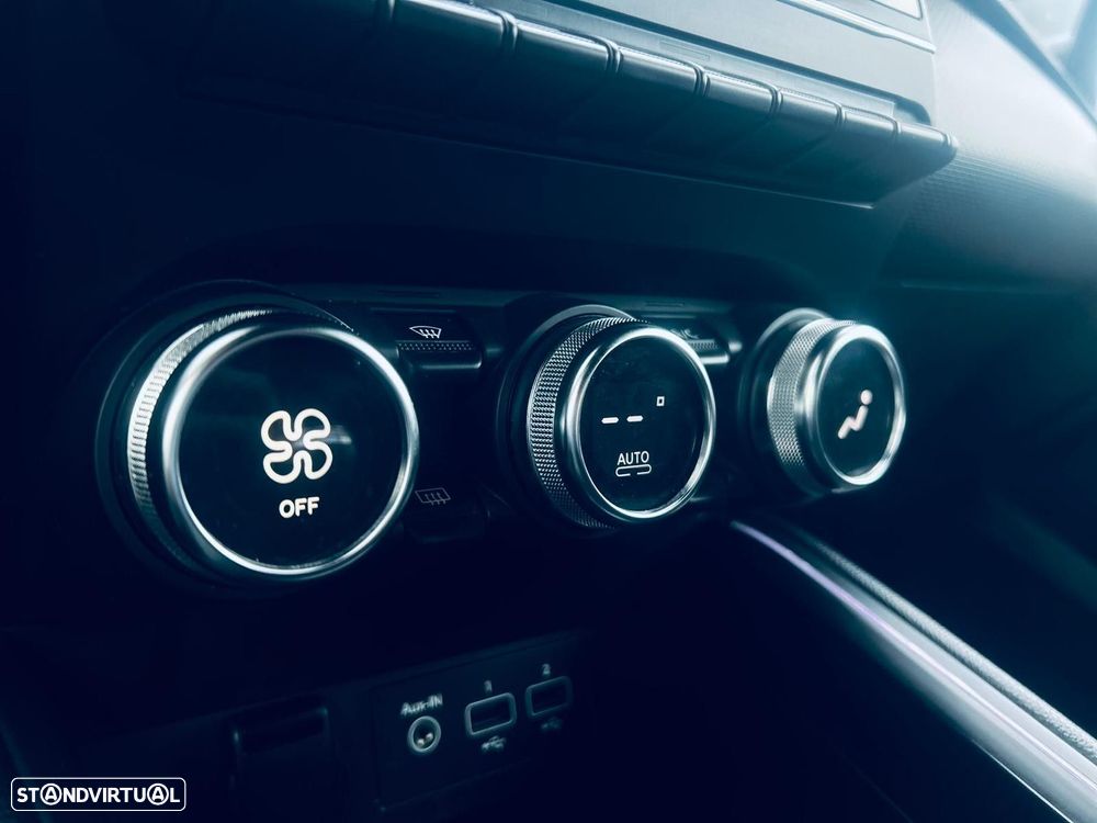 Renault Clio 1.0 TCe Intens - 29