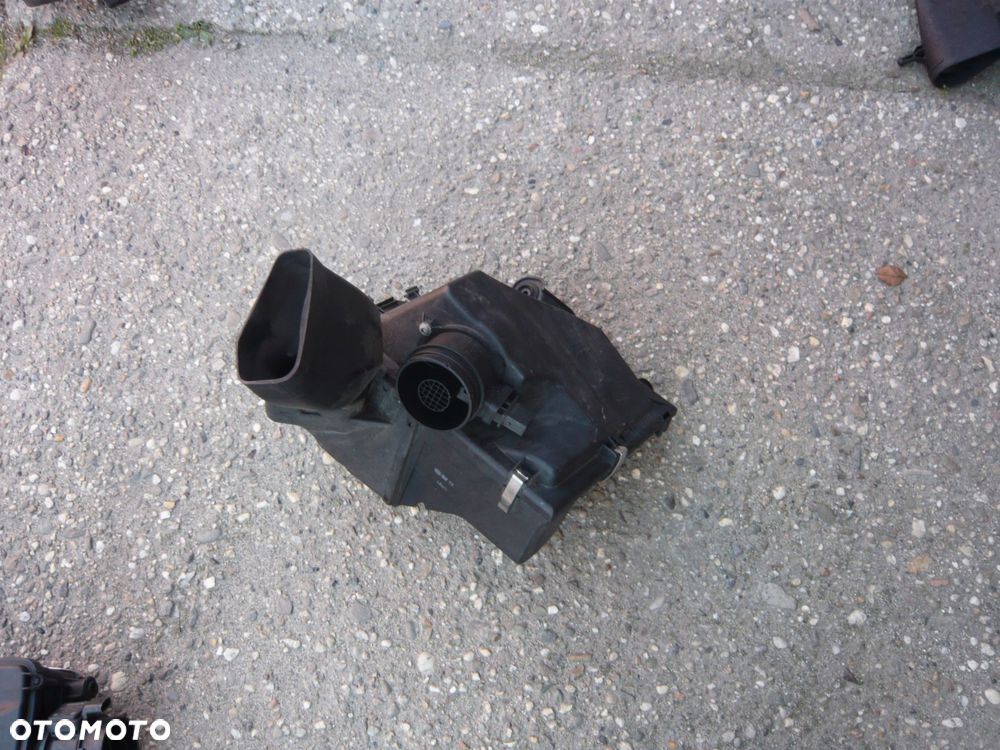 podstawa obudowa filtra powietrza 13717797460-07 bmw serii 1 e87 e81 - 1
