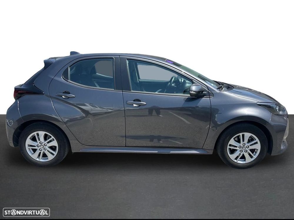 Toyota Yaris - 7