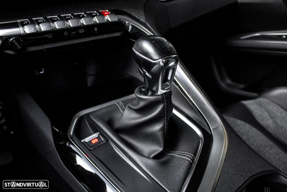 Peugeot 5008 1.5 BlueHDi Allure - 18