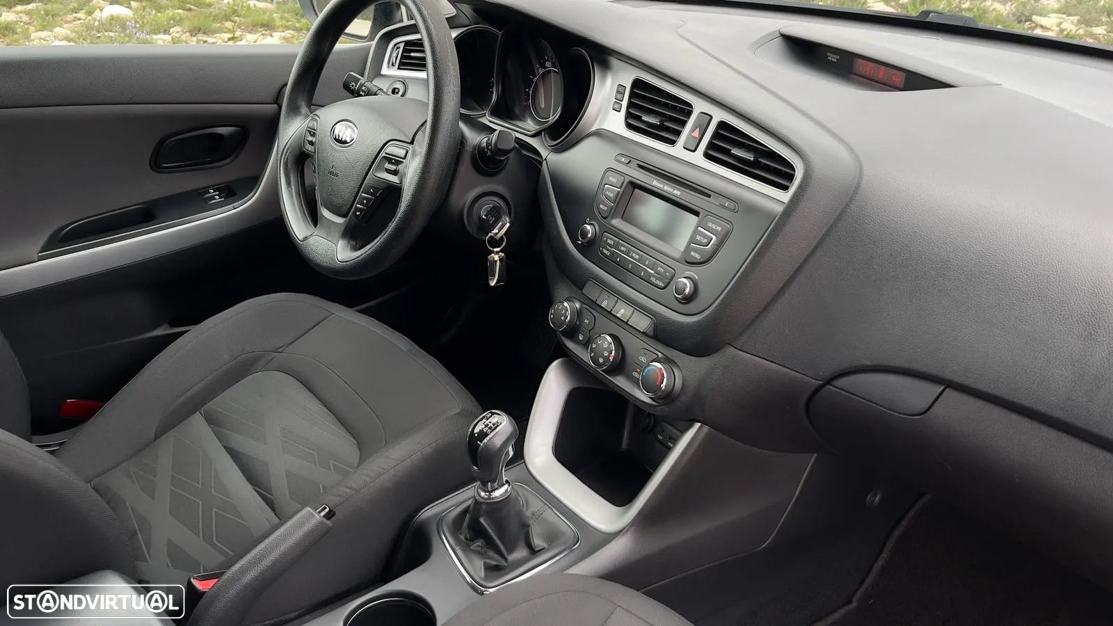 Kia Ceed 1.4 CRDi ECO - 9