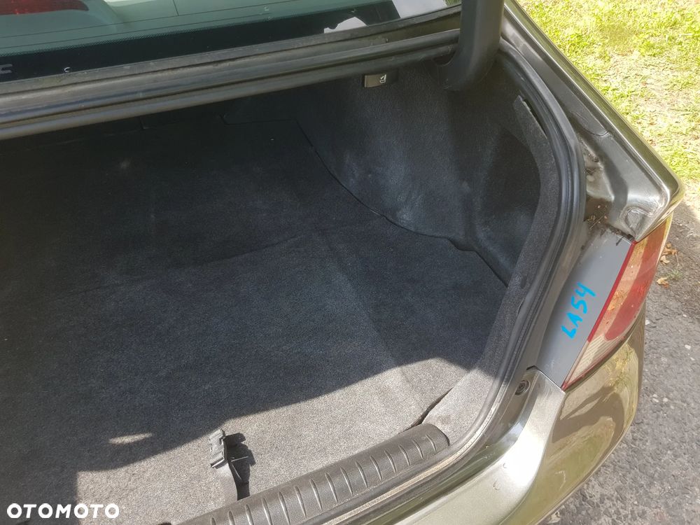 Honda Civic 1.8 Comfort - 21