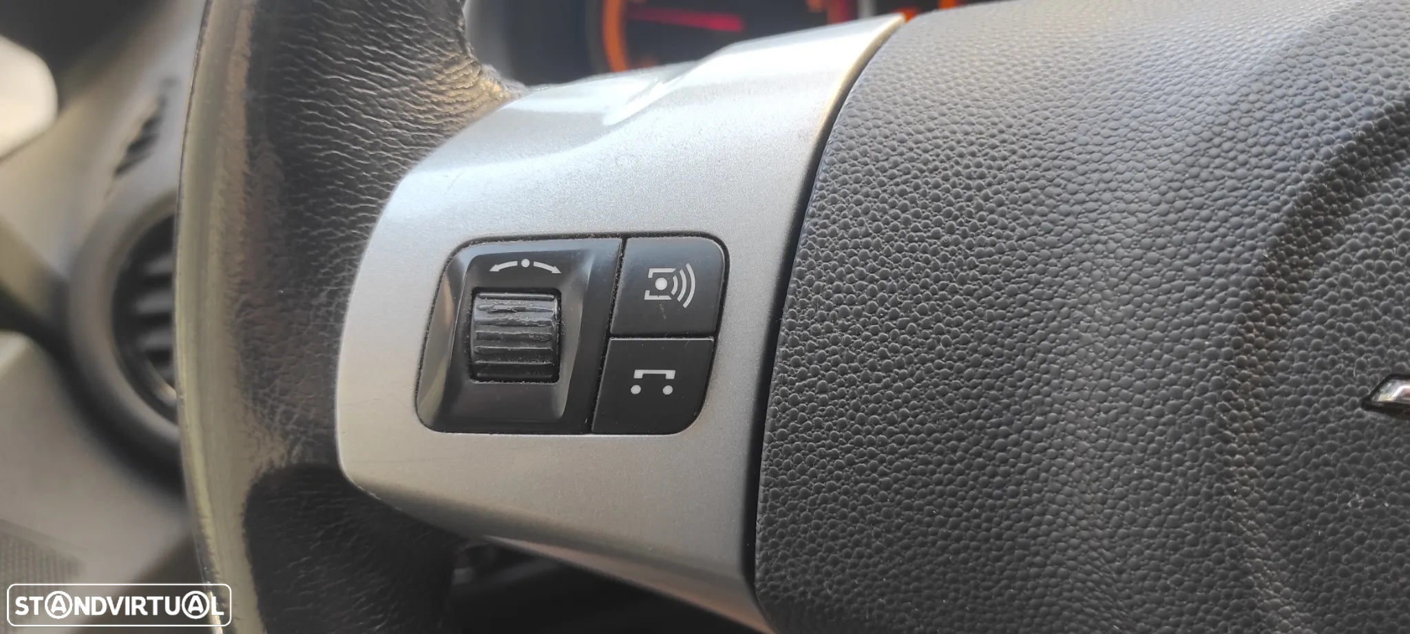 Opel Corsa 1.3 CDTI DPF EcoFLEX S&S 150 Anos - 20