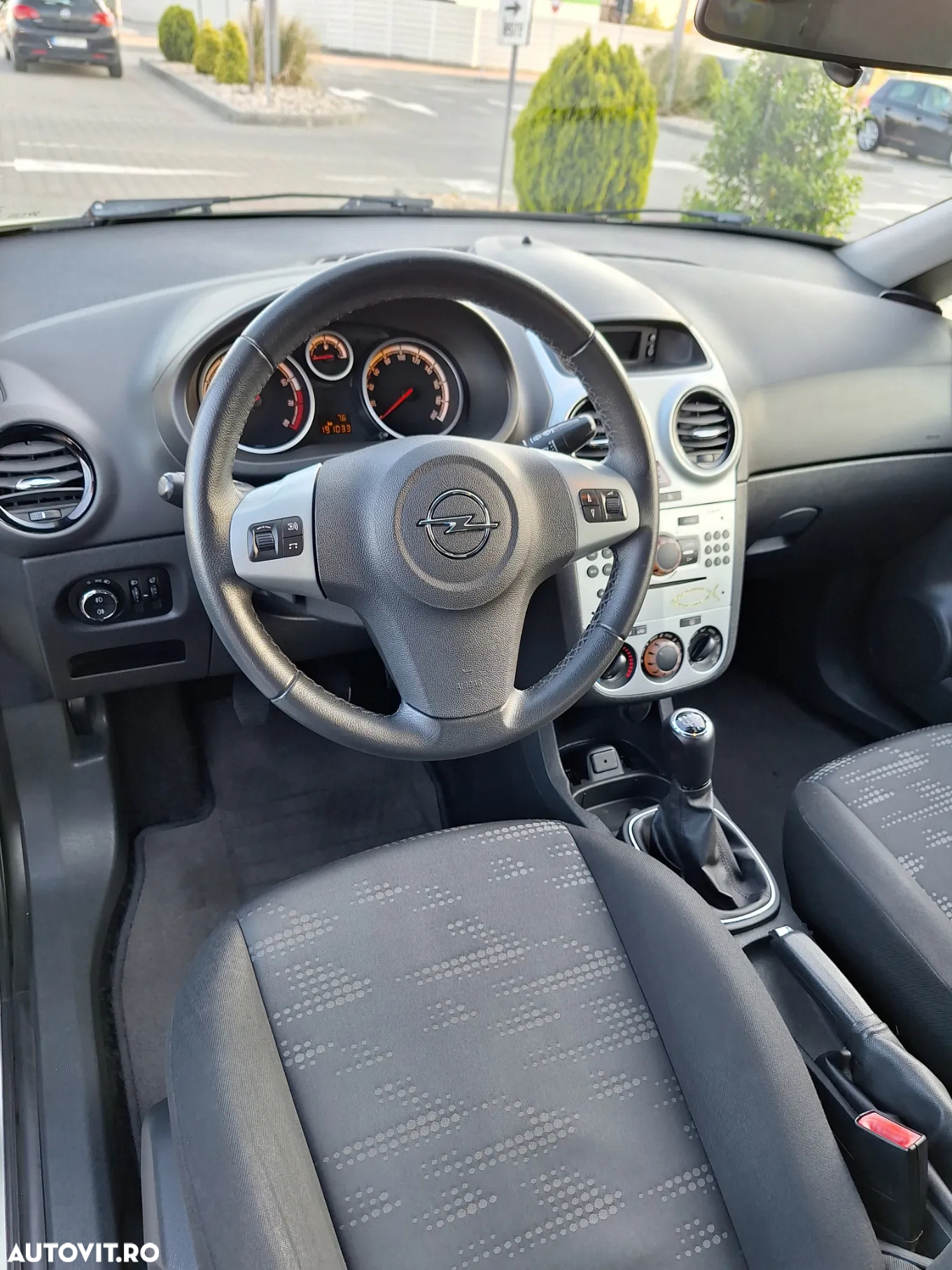 Opel Corsa 1.2 Twinport Van - 7