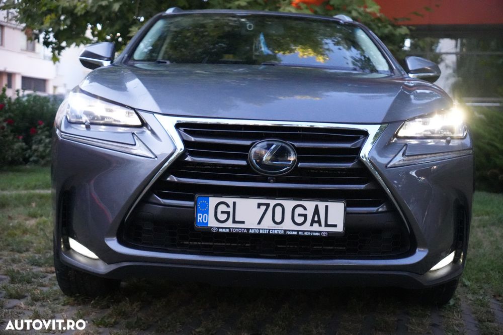 Lexus Seria NX 300h AWD Luxury - 25