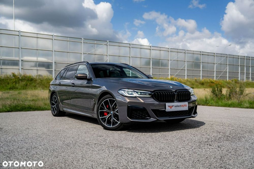 BMW Seria 5 530i xDrive mHEV M Sport sport - 4