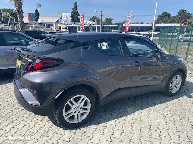 Toyota C-HR - 3