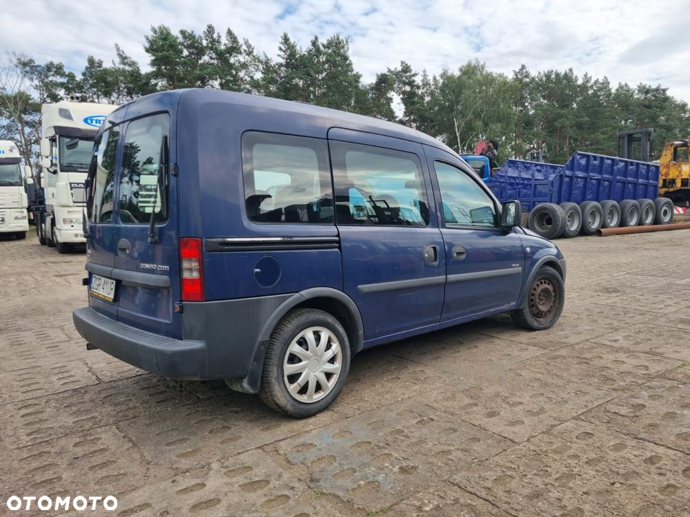 Opel Combo Tour - 6