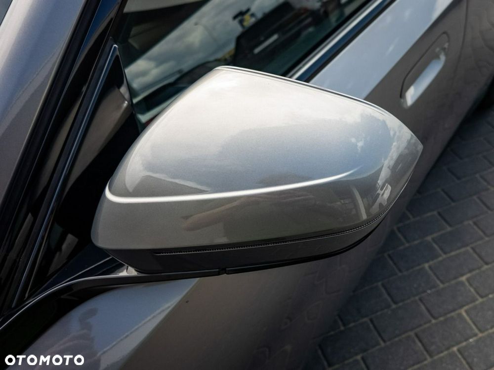 BMW Seria 5 - 13
