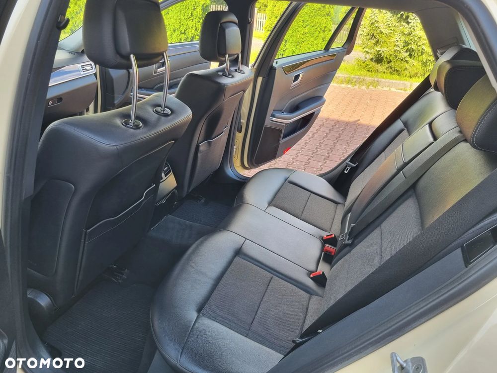 Mercedes-Benz Klasa E 200 CDI 7G-TRONIC - 27