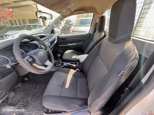Toyota HILUX 150cv CAB/SIMPLES 4X2 - 5