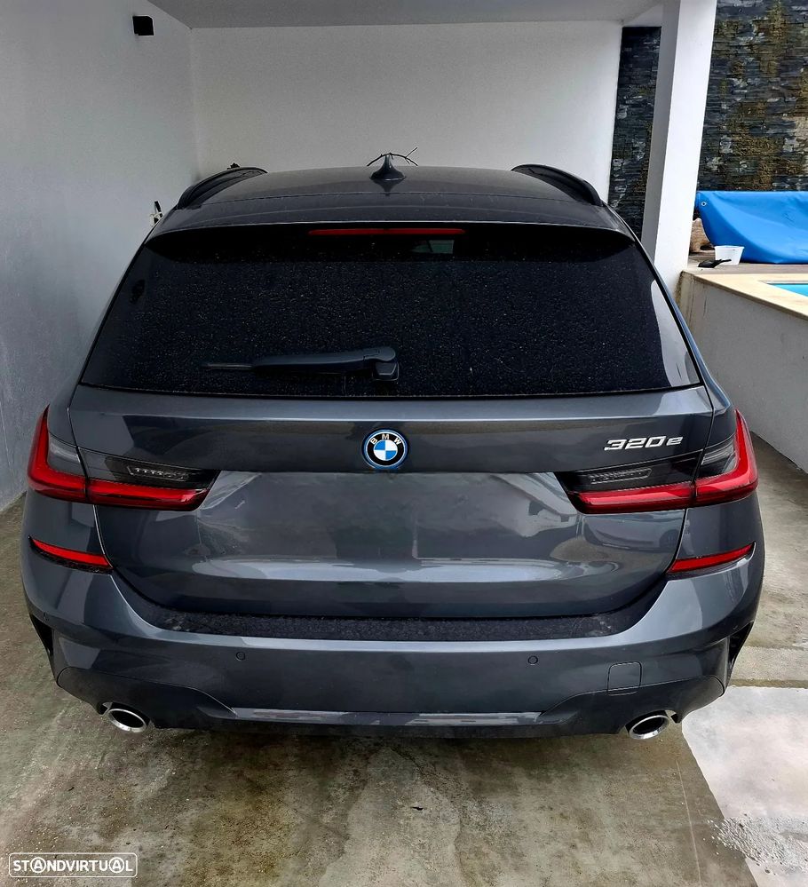 BMW 320 e Touring Pack M Auto - 12