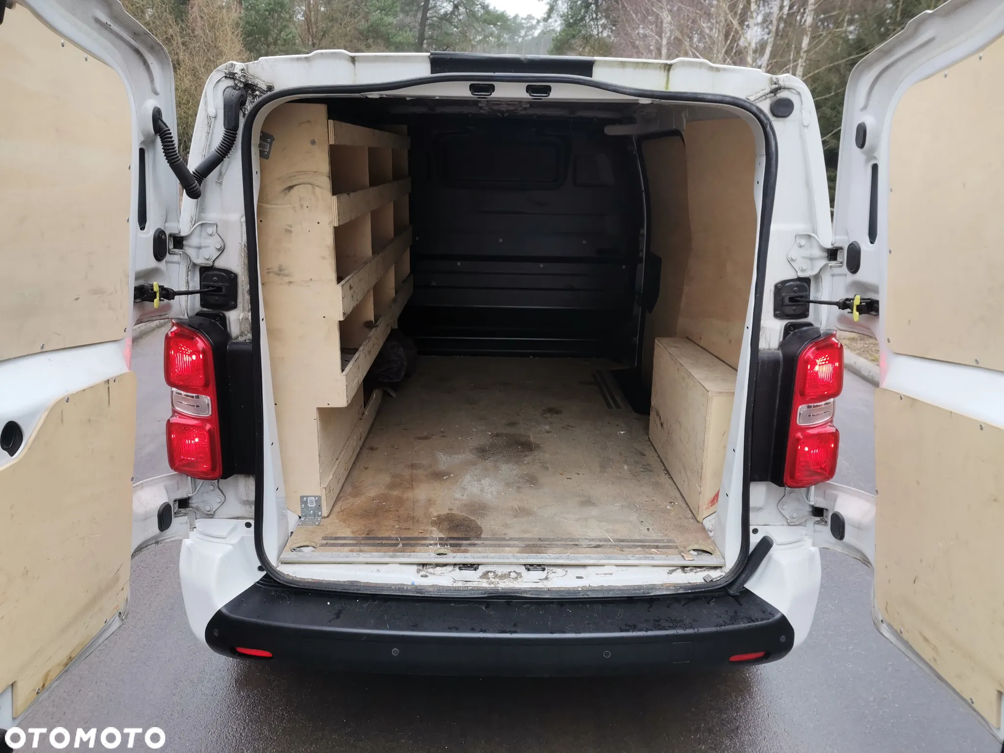 Peugeot Expert Jumpy Proace - 11