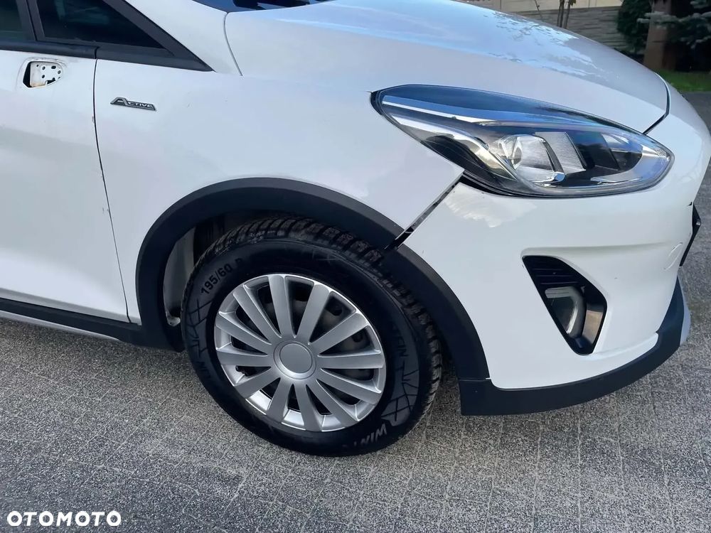 Ford Fiesta 1.0 EcoBoost S&S ACTIVE - 11
