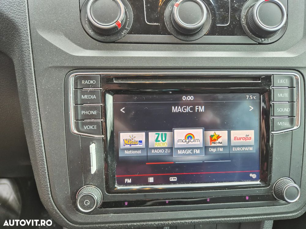 Volkswagen CADDY Max Confort - 19