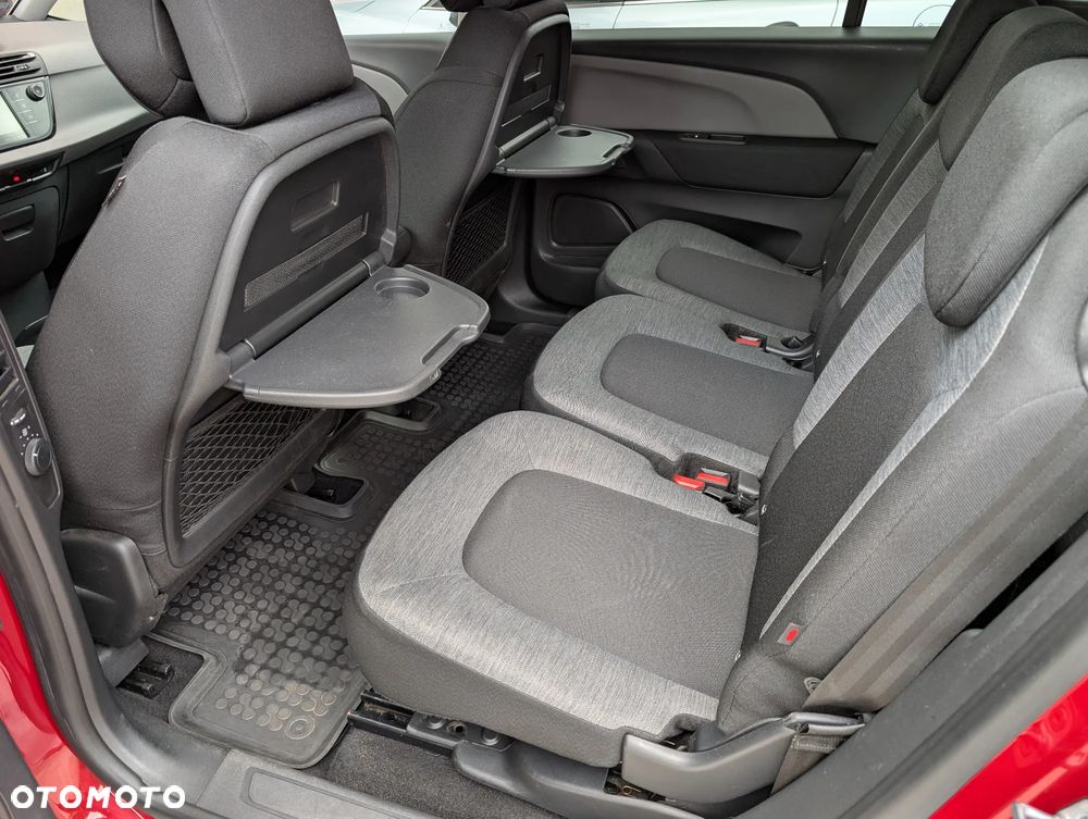 Citroën C4 Grand Picasso 1.2 PureTech MoreLife S&S - 25