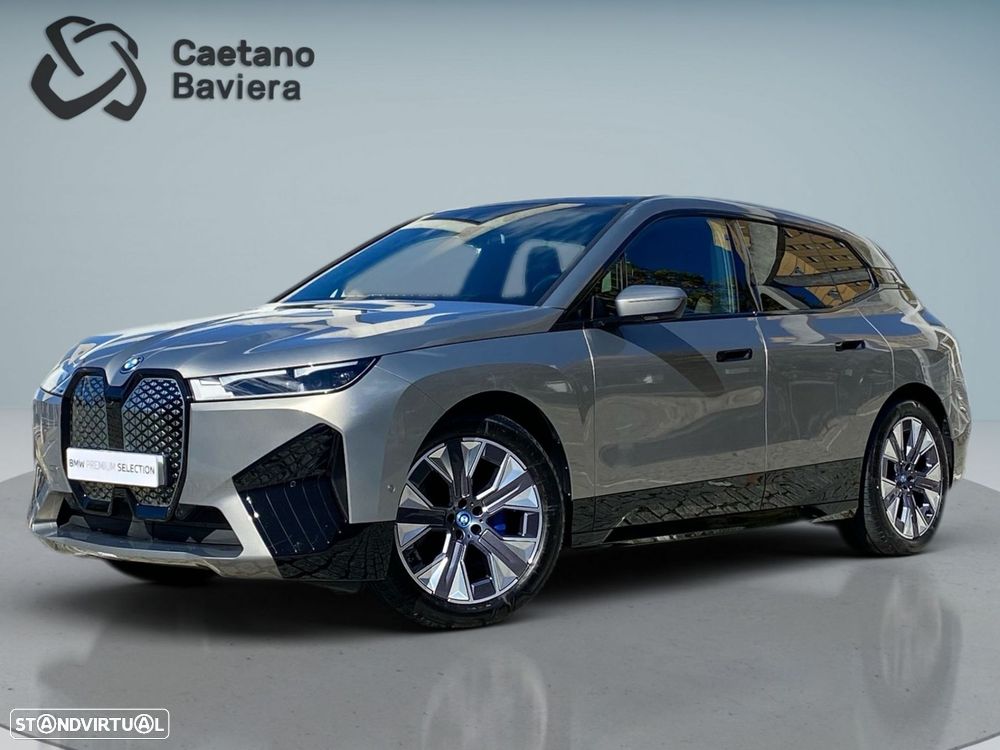 BMW iX xDrive 50 Pack Desportivo - 1