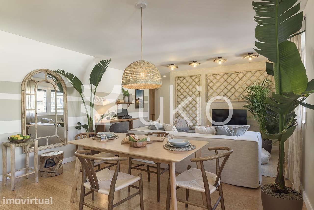 Apartamento T2 em Estefânia - Grande imagem: 2/24