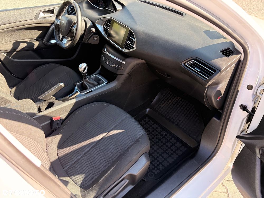 Peugeot 308 1.6 BlueHDi Active S&S - 8