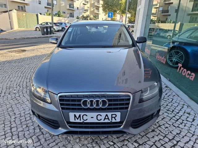 Audi A4 Avant 2.0 TDI Advance - 2