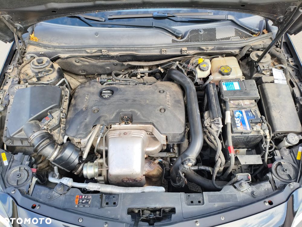 Opel Insignia - 14