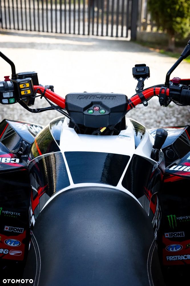 Can-Am Renegade - 17