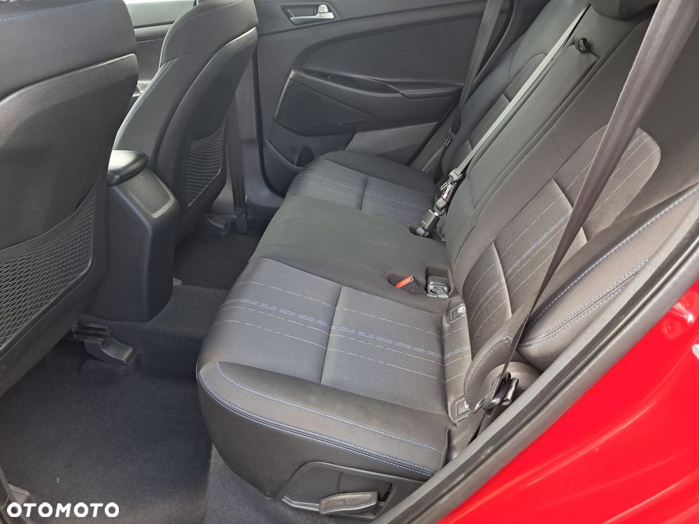 Hyundai Tucson blue 1.6 GDi 2WD Navi - 28