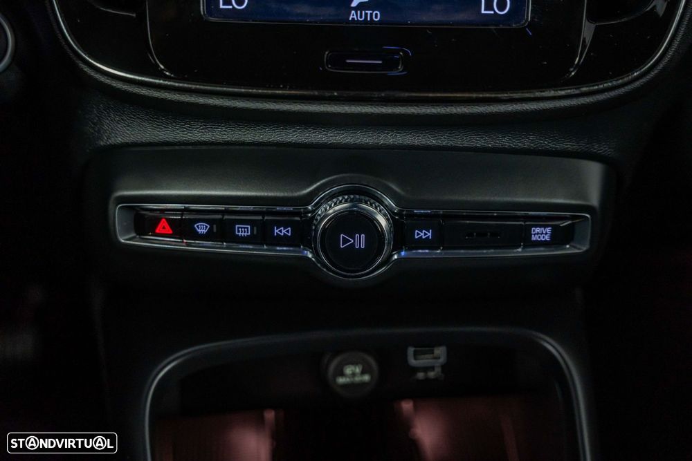 Volvo XC 40 1.5 T5 PHEV Momentum - 23