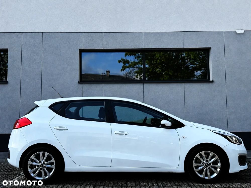 Kia Ceed 1.0 T-GDI GT Line - 6