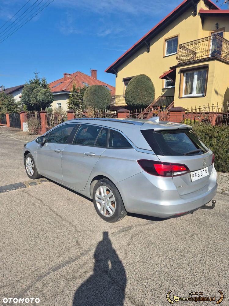 Opel Astra 1.4 Turbo Business - 8