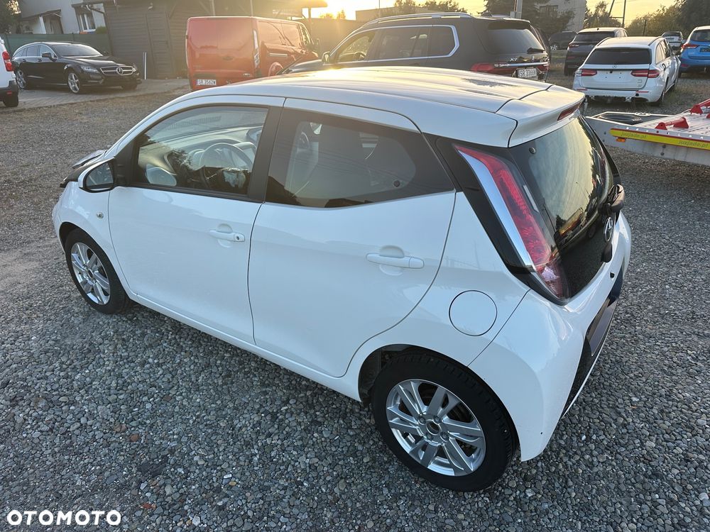 Toyota Aygo 1.0 VVT-i Sprint EU6 - 12