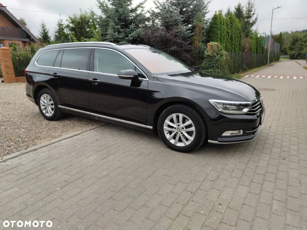 Volkswagen Passat Variant 2.0 TDI SCR DSG Highline - 12