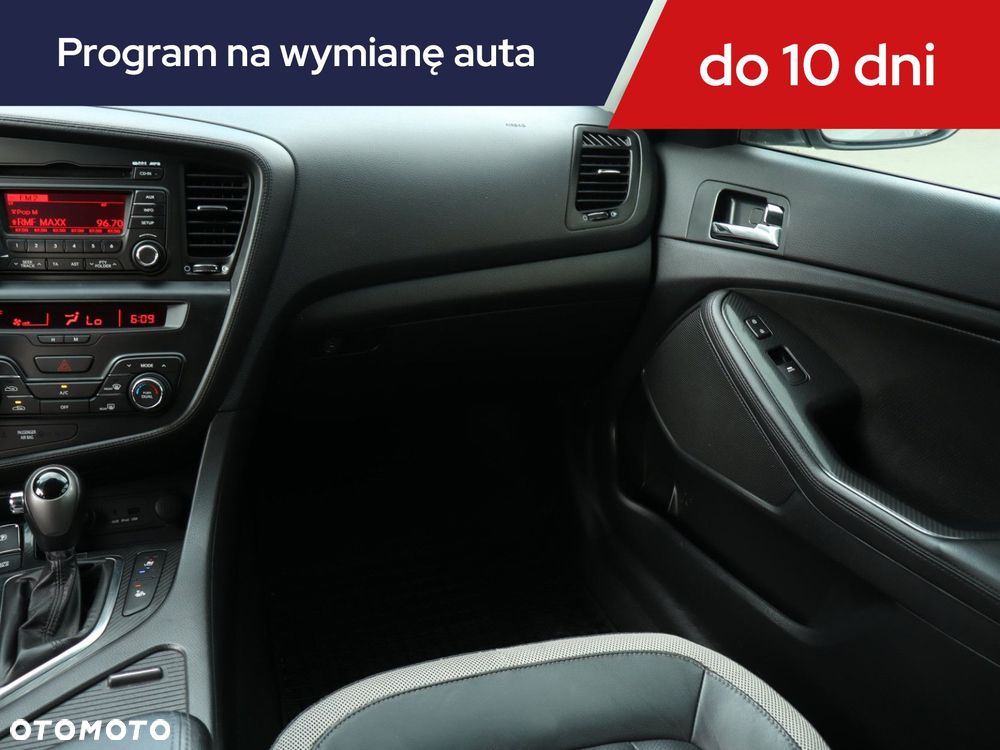 Kia Optima - 10