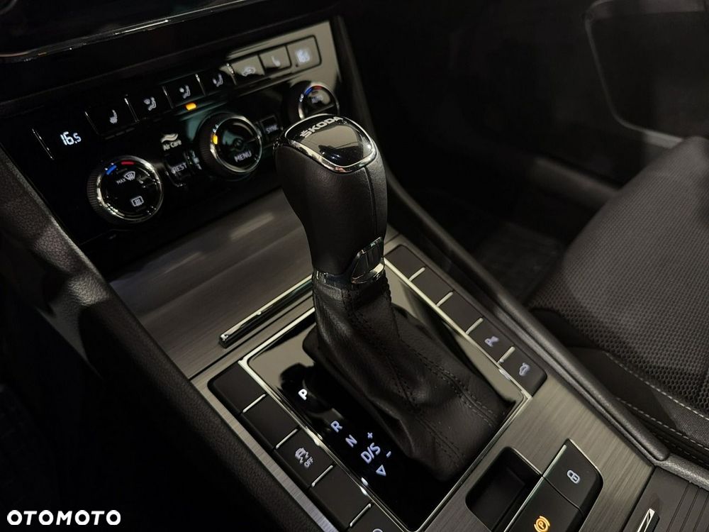 Skoda Superb - 33