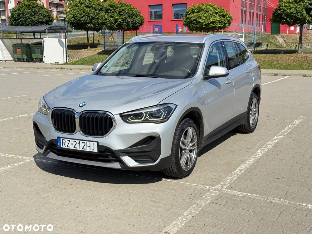 BMW X1 sDrive18d Business Edition - 1