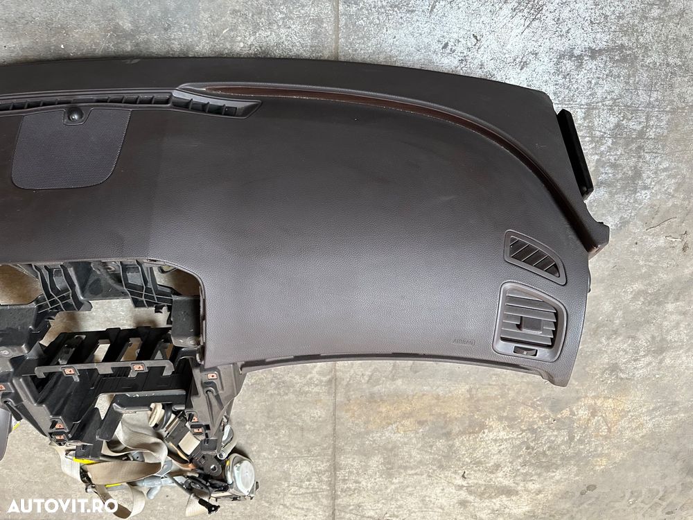 Plansa bord culoare maro si airbaguri OPEL INSIGNIA an 2008-2014 - 3