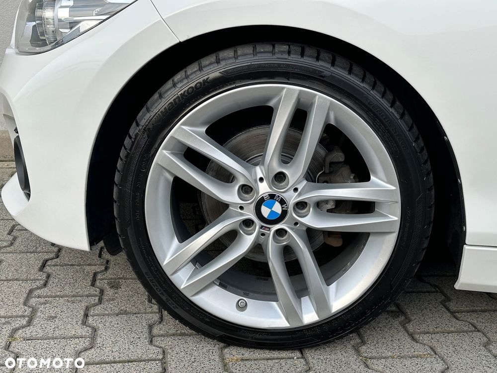 BMW Seria 1 120d M Sport - 38