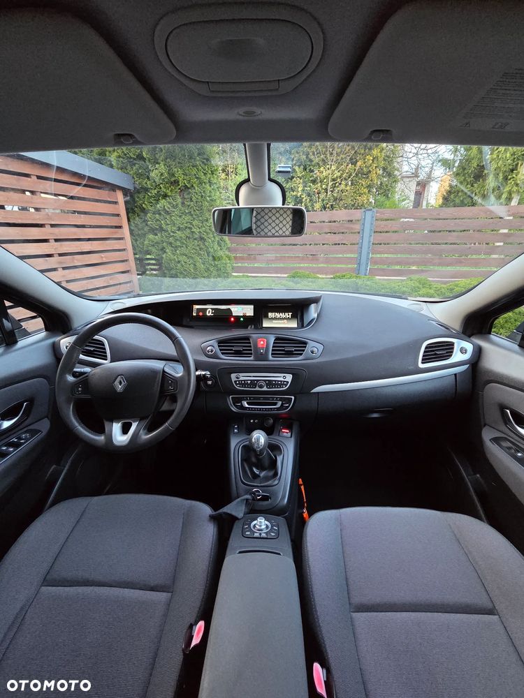 Renault Scenic 1.6 16V 110 TomTom Edition - 16