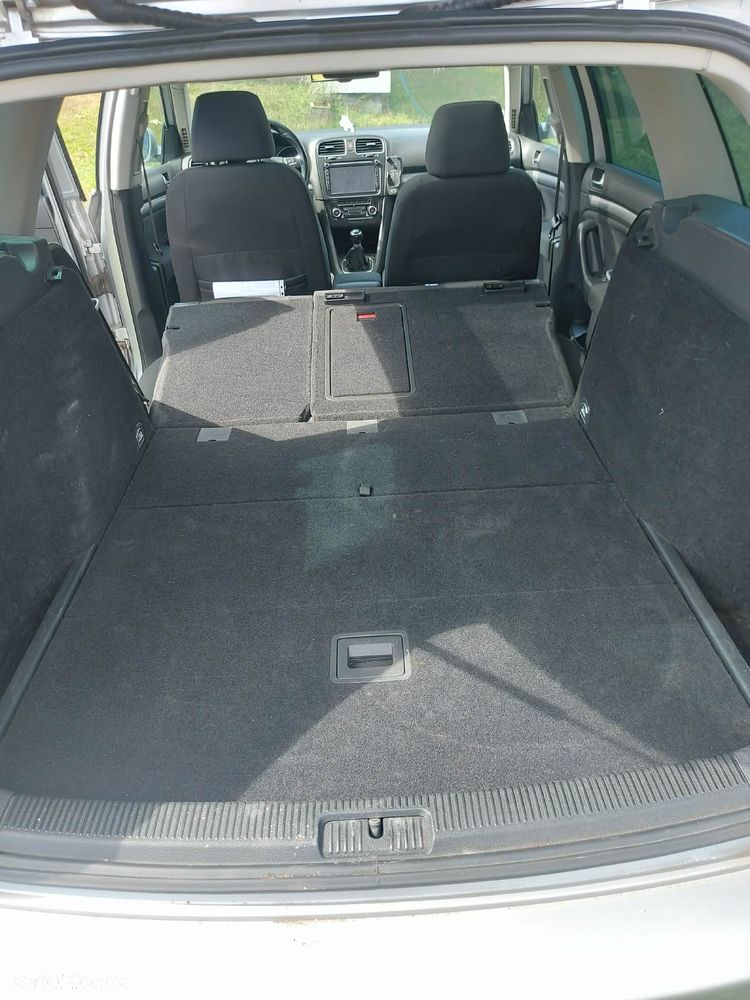 Volkswagen Golf 2.0 TDI Highline - 18