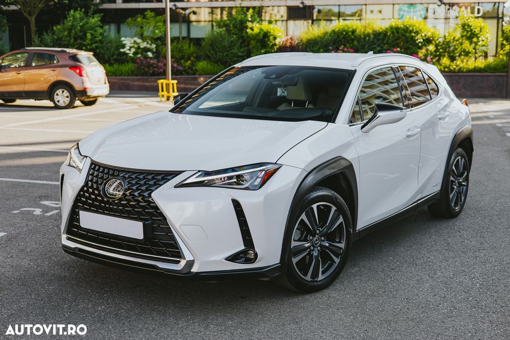Lexus UX 200 FWD Business - 2