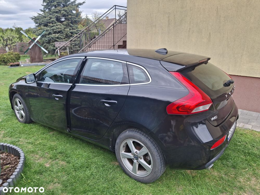 Volvo V40 D4 Summum - 3
