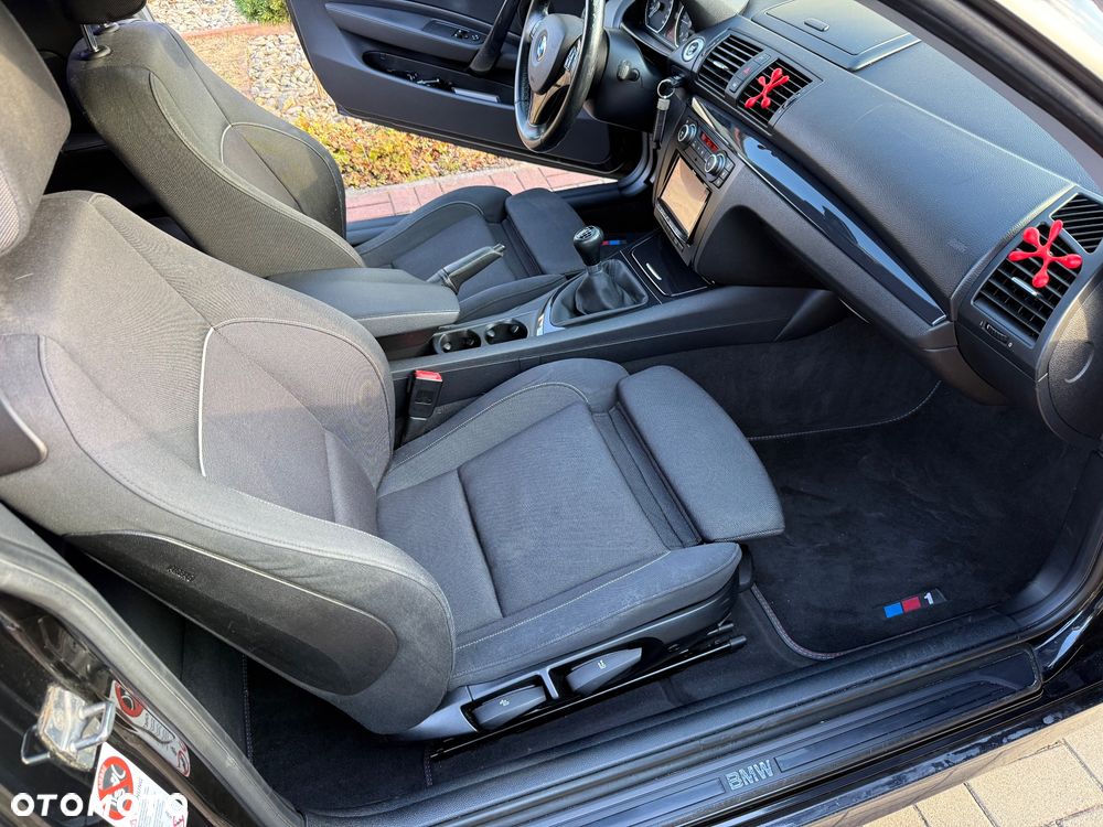 BMW Seria 1 118d - 19